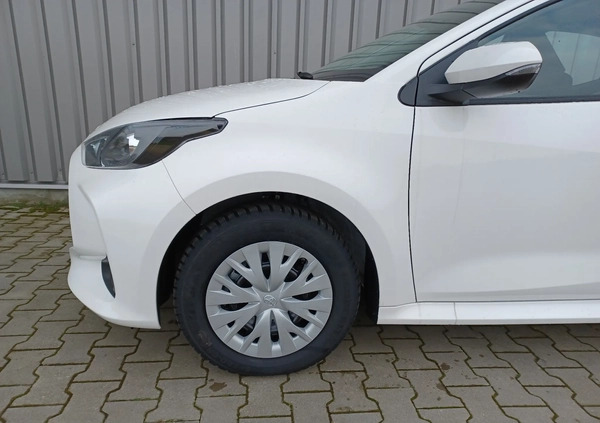 Toyota Yaris cena 94900 przebieg: 6, rok produkcji 2024 z Tczew małe 92